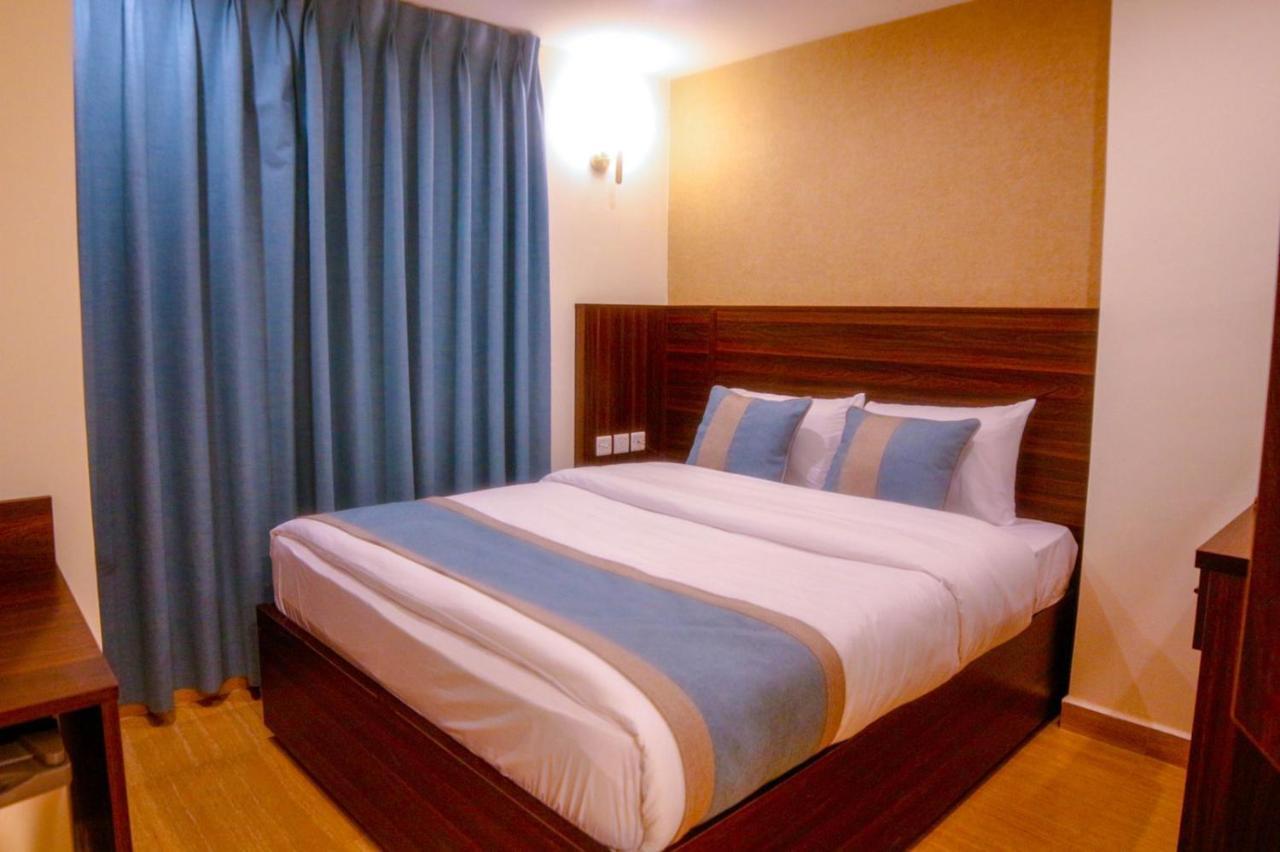 ِafnan Hotel Aqaba Exterior foto