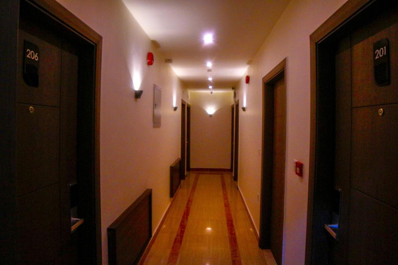 ِafnan Hotel Aqaba Exterior foto